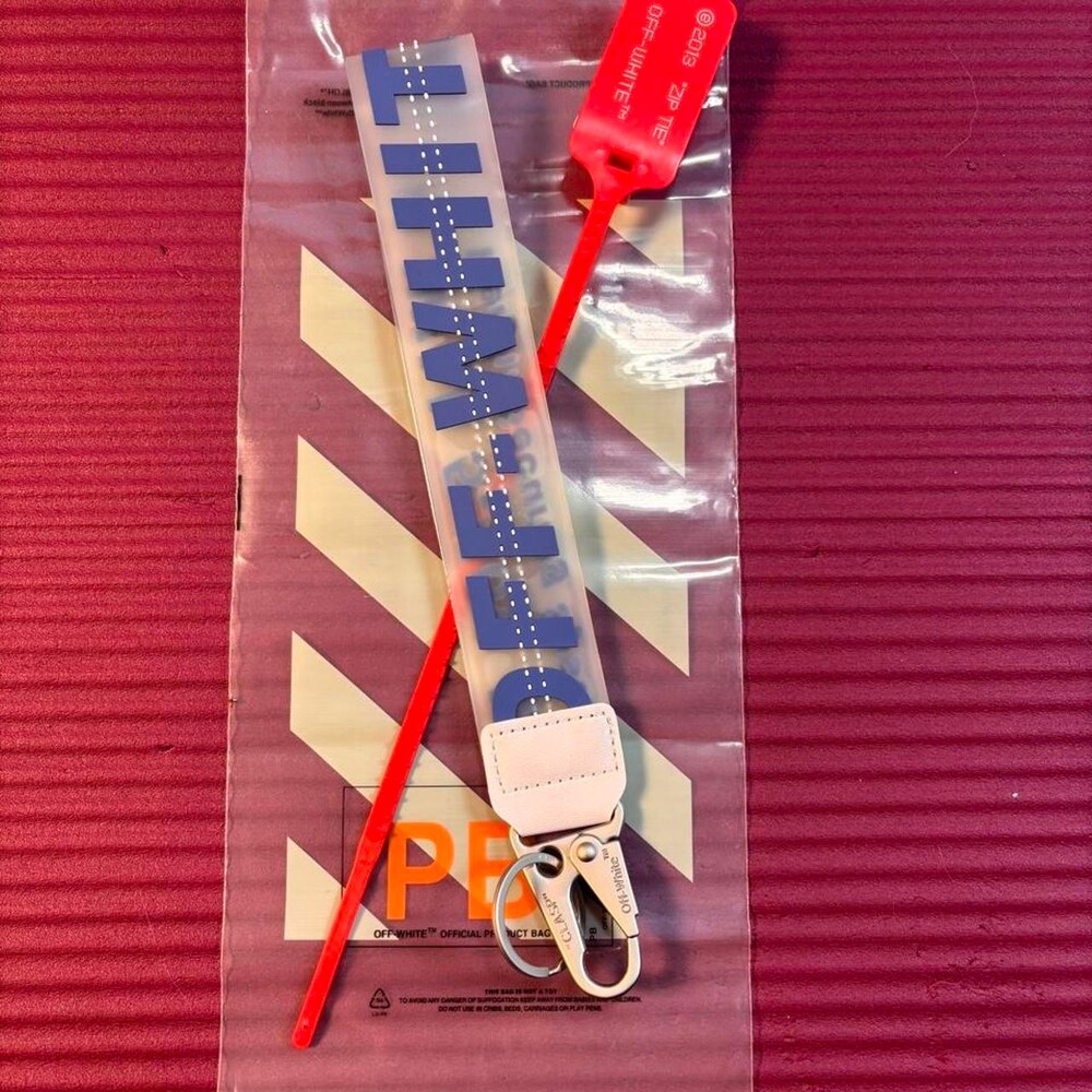 ๐ซ Blue (Clear) | Off-White | Keychain โโโโโโโโโโโโโโโโโโโโโโโโโโโโโโโโ type: ke